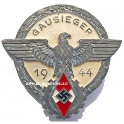 GAUSIEGER 1944 BADGE