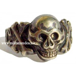 SKULL RING - TOTENKOPFRING...